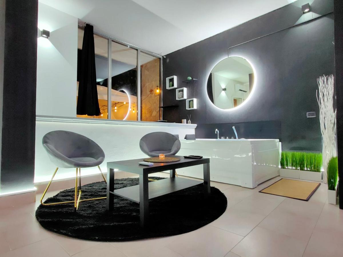 Central Wellness Suite Bari Exteriör bild