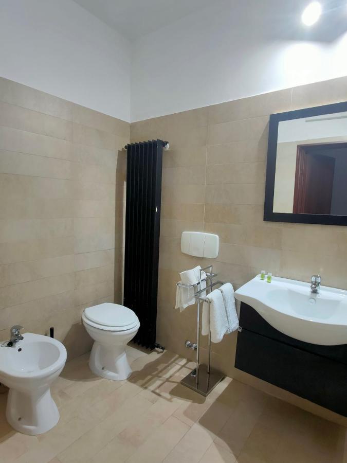 Central Wellness Suite Bari Exteriör bild