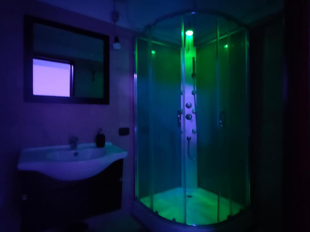 Central Wellness Suite Bari Exteriör bild
